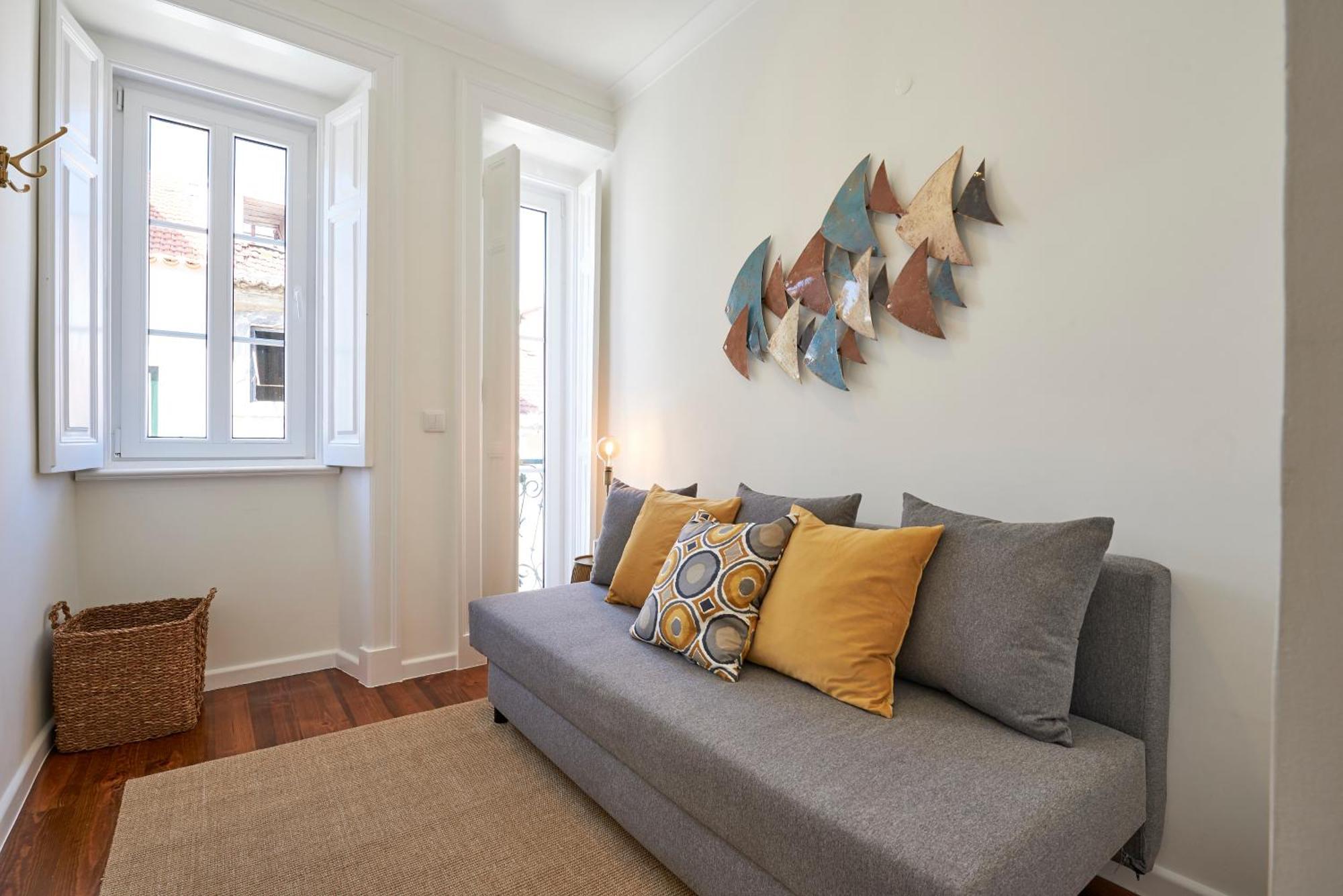 Apartment Elegant Santana Lisbon